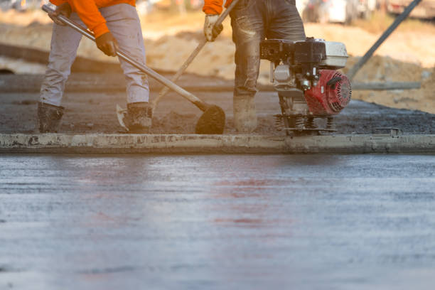 Best Commercial Concrete Services in Mila Doce, TX